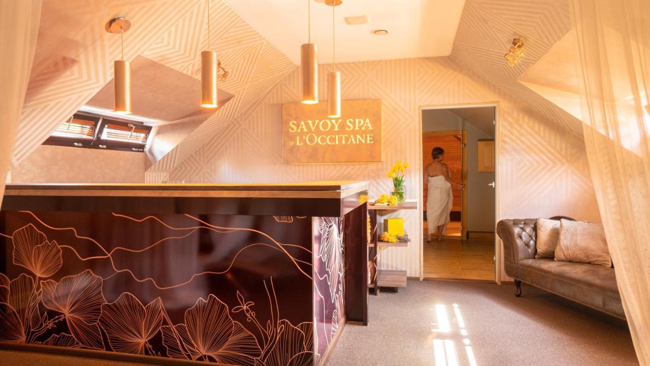 Savoy Hotel Spindleruv Mlyn Bagian luar foto