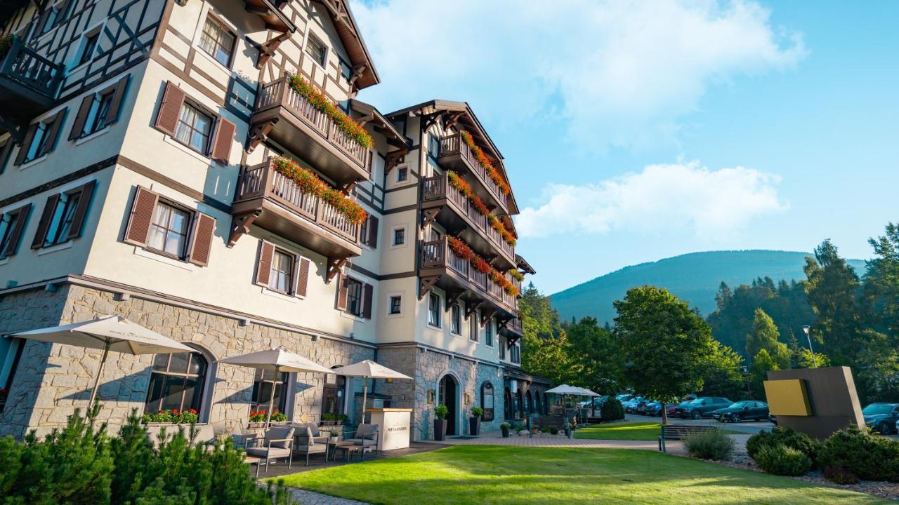 Savoy Hotel Spindleruv Mlyn Bagian luar foto